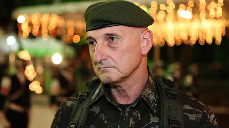 A verdade sempre aparece: Ministro Gonçalves Dias pede demissão