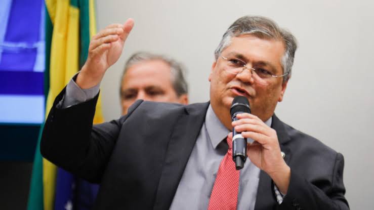 Flávio Dino dispara sobre 8 de Janeiro: ‘Se tudo foi “armação do PT”, os presidentes da Câmara, do Senado e do STF também participaram?”