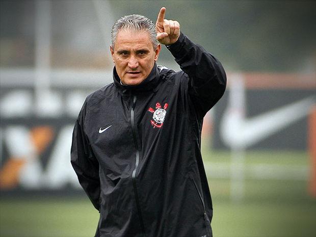Corinthians tem Tite como plano A e tenta convencer técnico a voltar