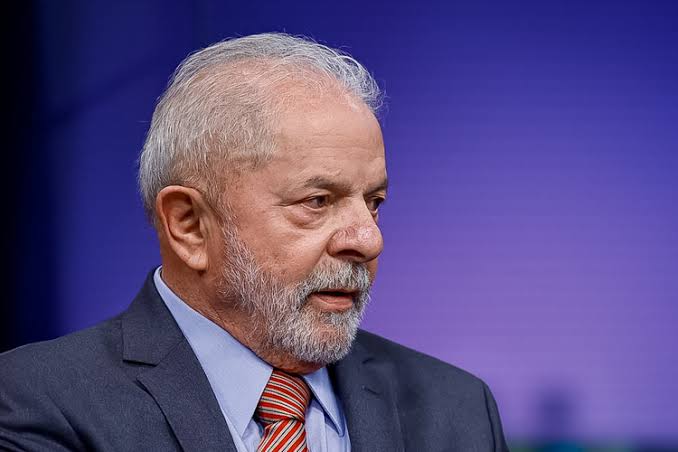 Lula é detonado pelo jornal Estadão: ”Envergonha o Brasil”