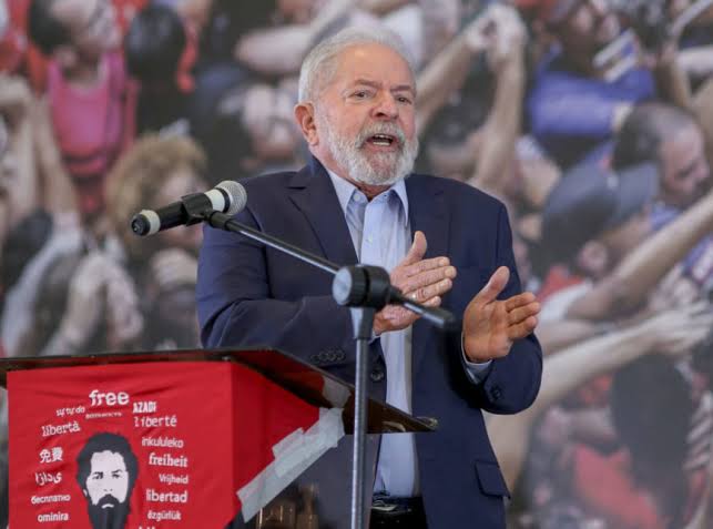 URGENTE: Lula vai para o tudo ou nada, libera ‘rios de dinheiro’ para parlamentares e tenta evitar derrota desastrosa; ENTENDA