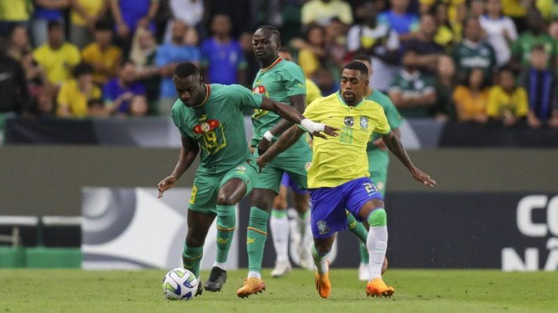 VIROU PIADA: Seleção Brasileira vira chacota na África